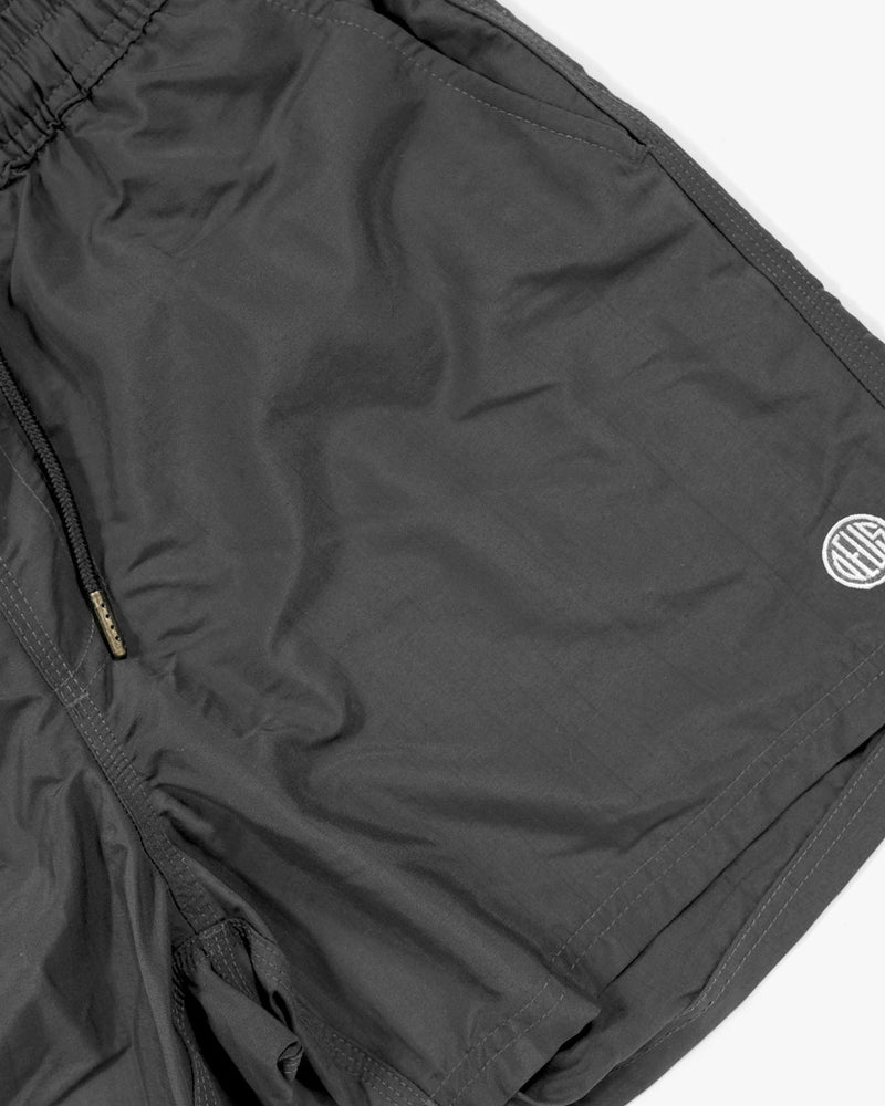 Shorts Glide - Cinza